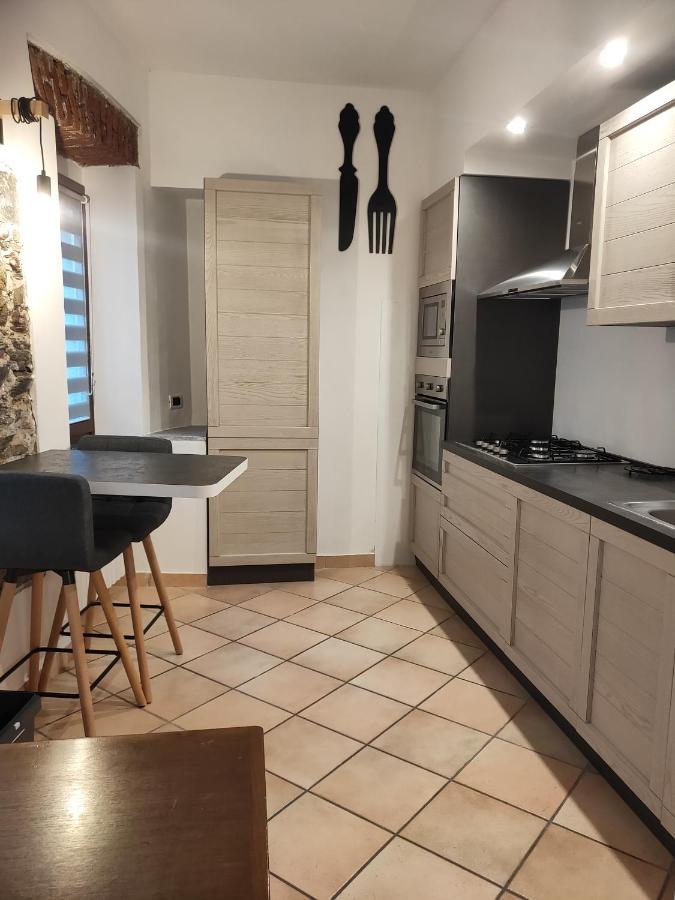 Vittoria Holiday House Stresa Bagian luar foto